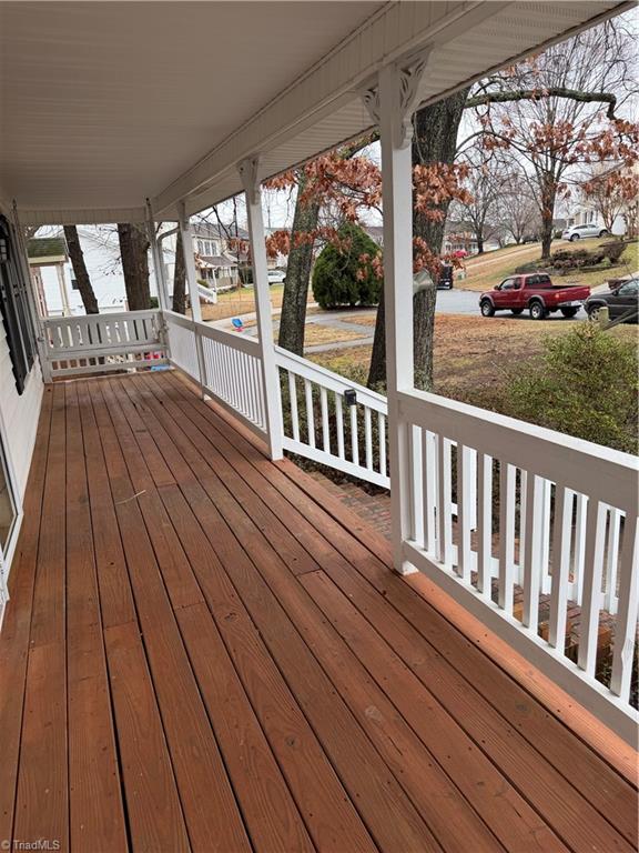 3226 Derby Circle High Point, NC 27265 - Photo 4 of 22