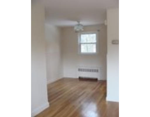 7 Arrowhead Road Concord, MA 01742 - Photo 9 of 10