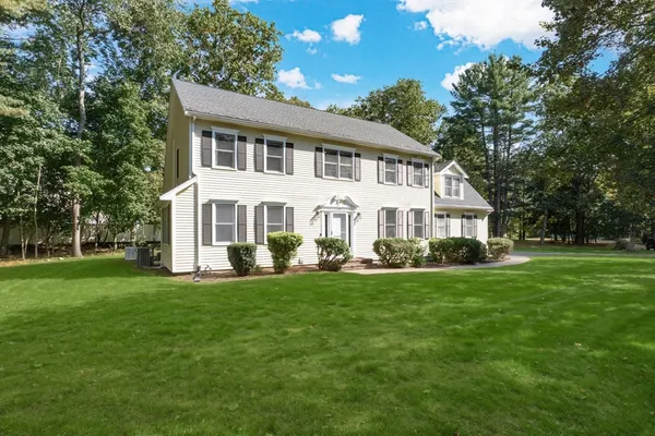 $979,900 | 128 Goulding Street, Holliston, MA 01746