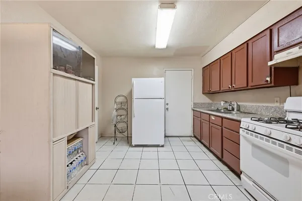 $485,000 | 16445 Arrow Boulevard, Fontana, CA 92335