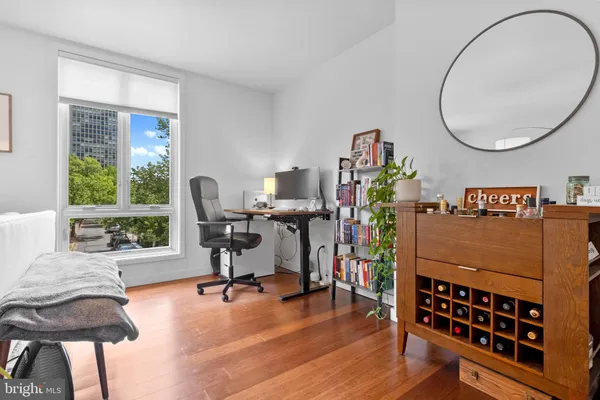 $1,395,000 | 256 South 3rd Street, Philadelphia, PA 19106
