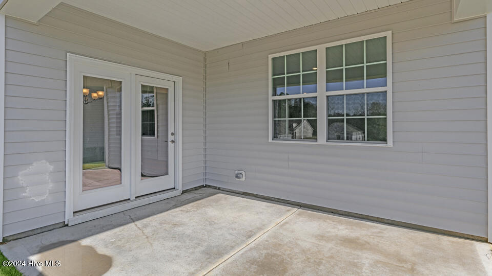 512 Ragapple Lane Aberdeen, NC 28315 - Photo 33 of 39 Bristol