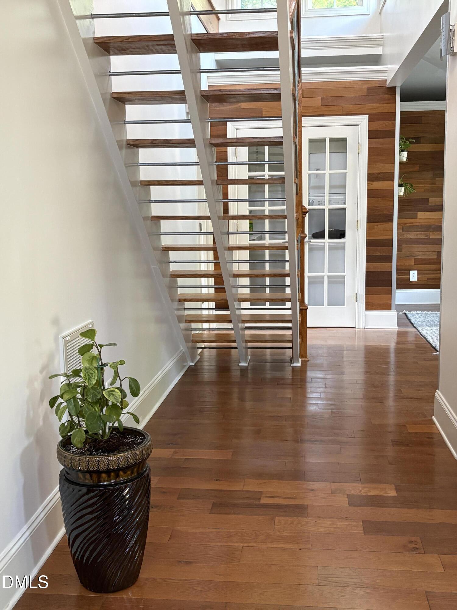 523 East Edenton Street Raleigh, NC 27601 - Photo 21 of 40 IMG_1421