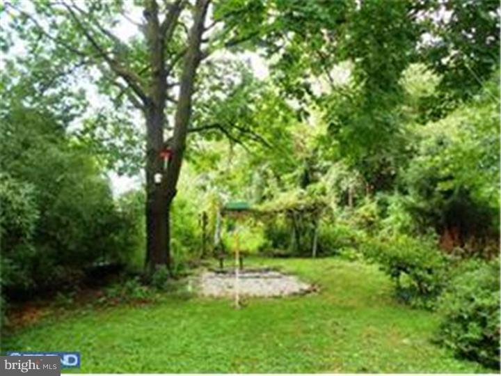 536 Sunset Avenue Maple Shade, NJ 08052 - Photo 11 of 13 Gallery Image 11