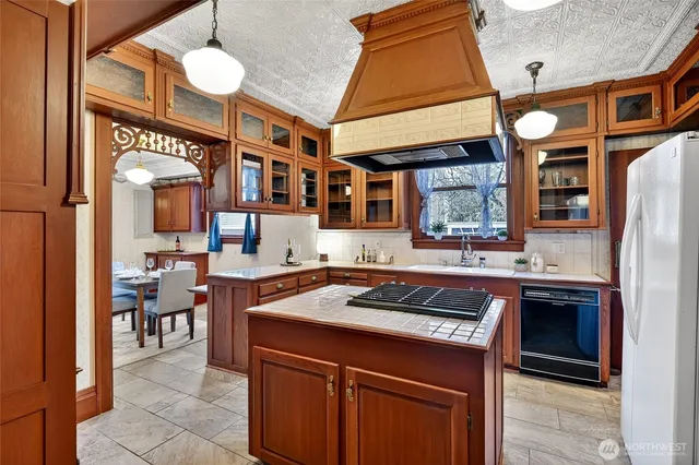 $579,999 | 615 North Pearl Street, Centralia, WA 98531