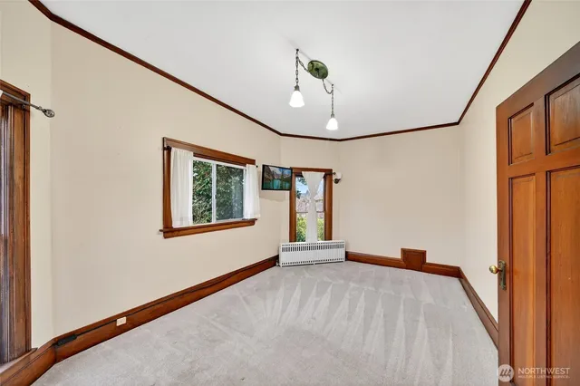 $579,999 | 615 North Pearl Street, Centralia, WA 98531