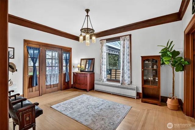 $579,999 | 615 North Pearl Street, Centralia, WA 98531