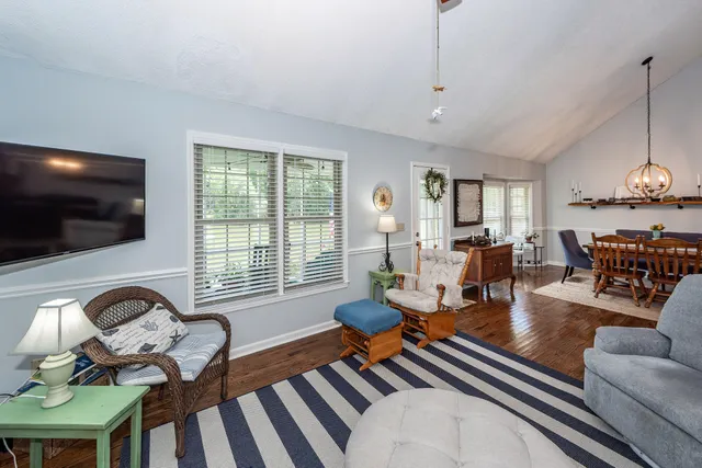 $325,000 | 1301 Audubon Court, Summerville, SC 29485