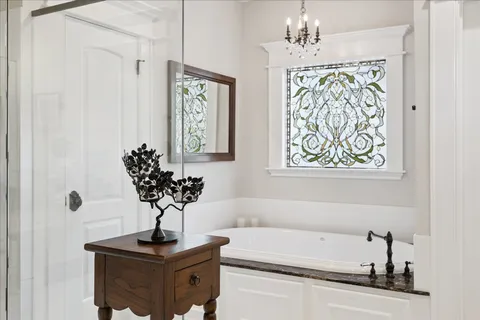 $1,450,000 | 2124 Gostick Street, Houston, TX 77008