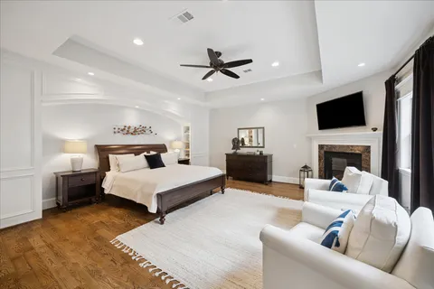 $1,450,000 | 2124 Gostick Street, Houston, TX 77008