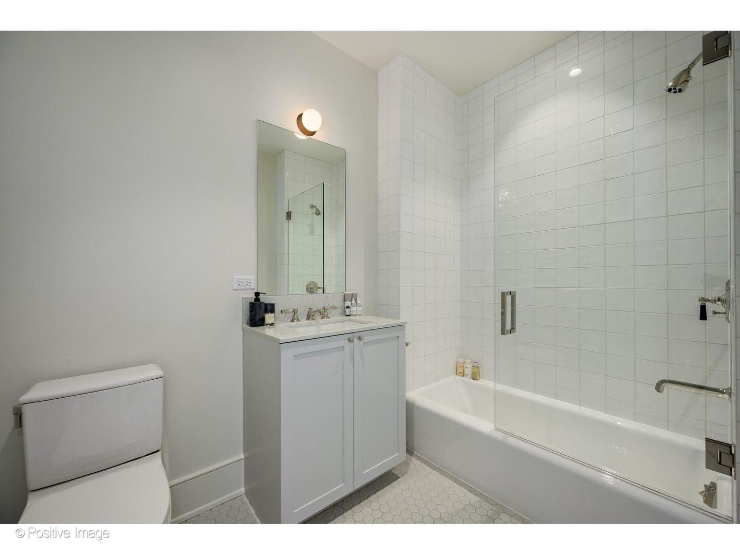 21 North May Street, Unit 1103 Chicago, IL 60607 - Photo 31 of 44