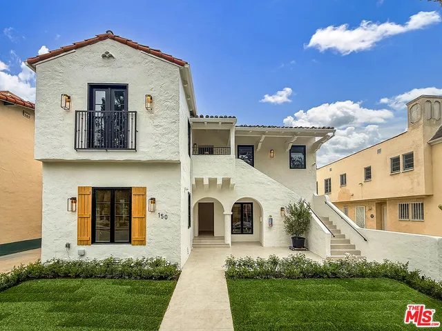 $5,995 | 150 North Arnaz Drive, Unit C, Beverly Hills, CA 90211