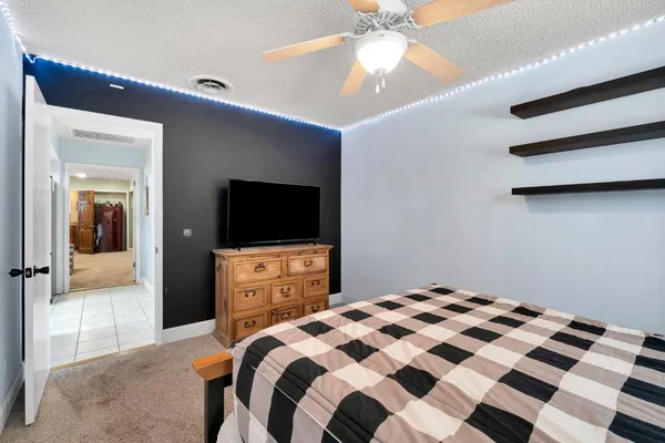 $525,000 | 2461 16th Avenue, Kingsburg, CA 93631