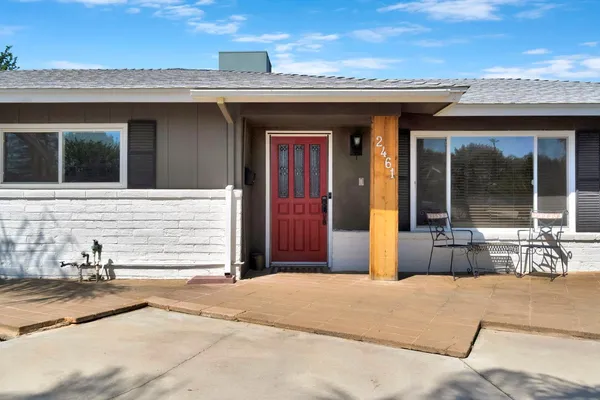 $525,000 | 2461 16th Avenue, Kingsburg, CA 93631