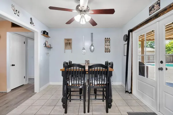 $525,000 | 2461 16th Avenue, Kingsburg, CA 93631