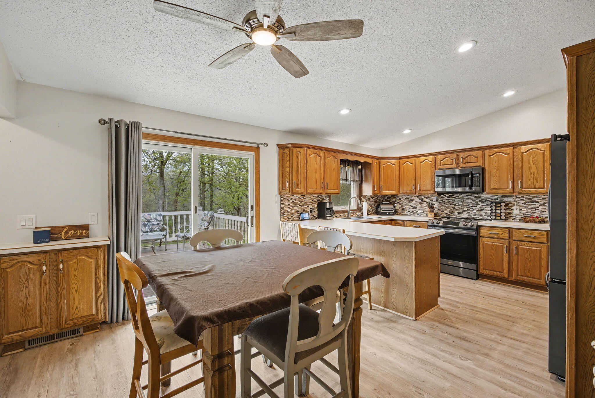 6950 Lacey Lake Road Bellevue, MI 49021 - Photo 11 of 53 15-web-or-mls-CQ1A7616