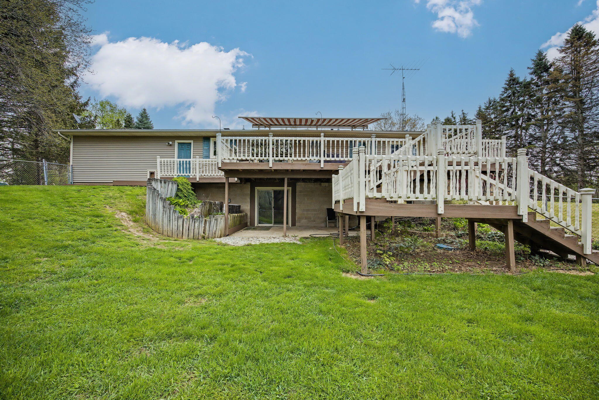 6950 Lacey Lake Road Bellevue, MI 49021 - Photo 40 of 53 36-web-or-mls-CQ1A7725