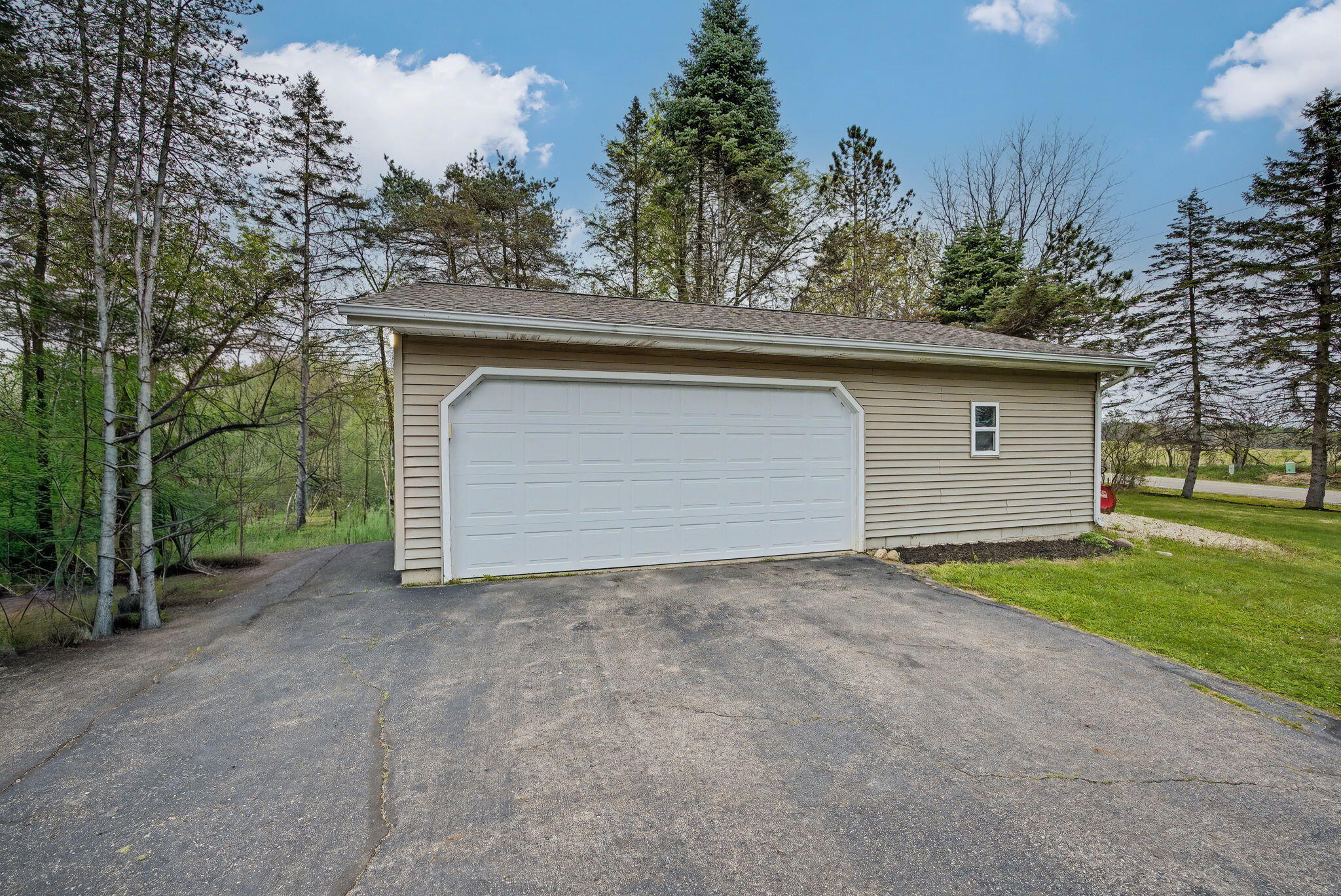 6950 Lacey Lake Road Bellevue, MI 49021 - Photo 44 of 53 48-web-or-mls-CQ1A7712