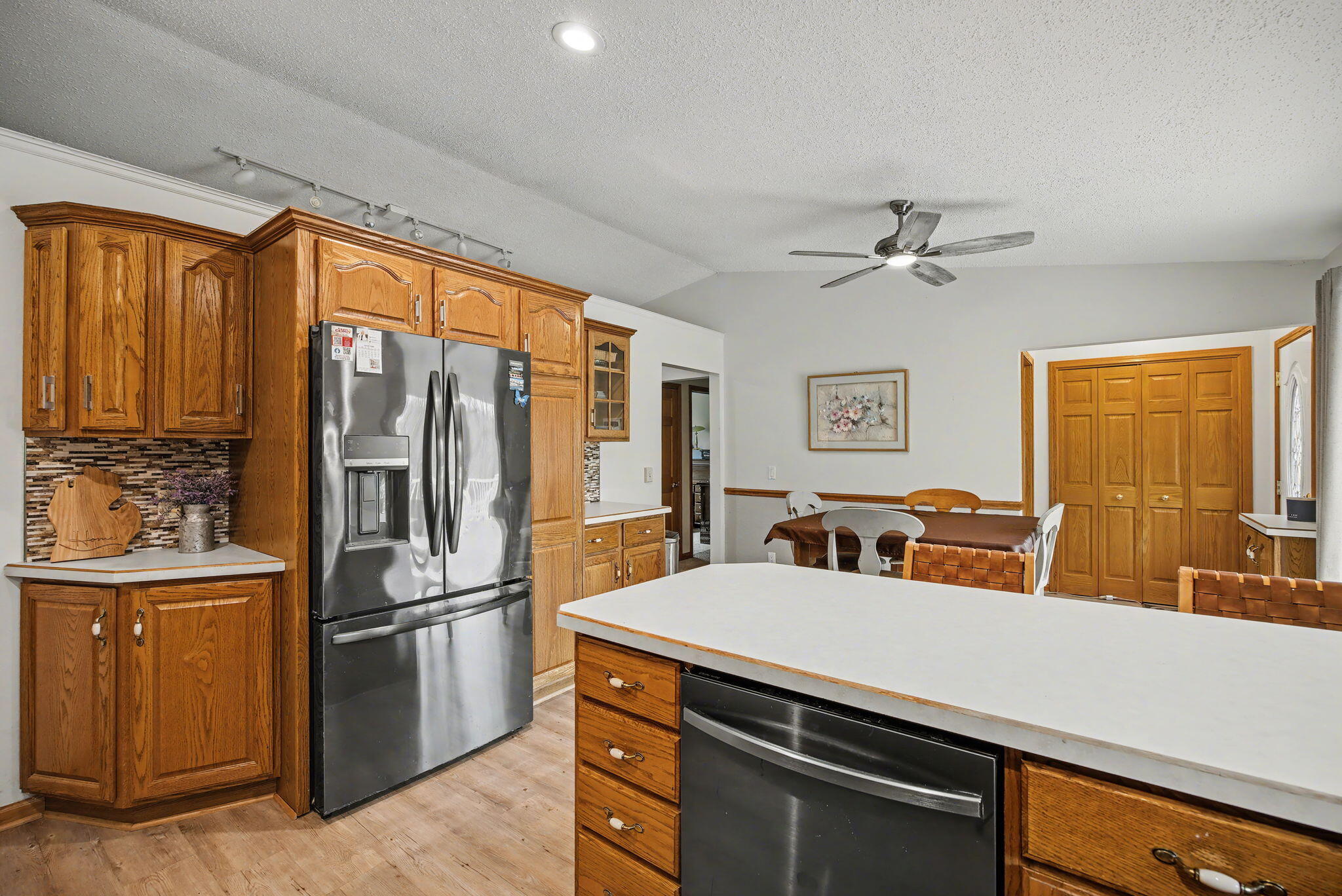 6950 Lacey Lake Road Bellevue, MI 49021 - Photo 8 of 53 12-web-or-mls-CQ1A7641