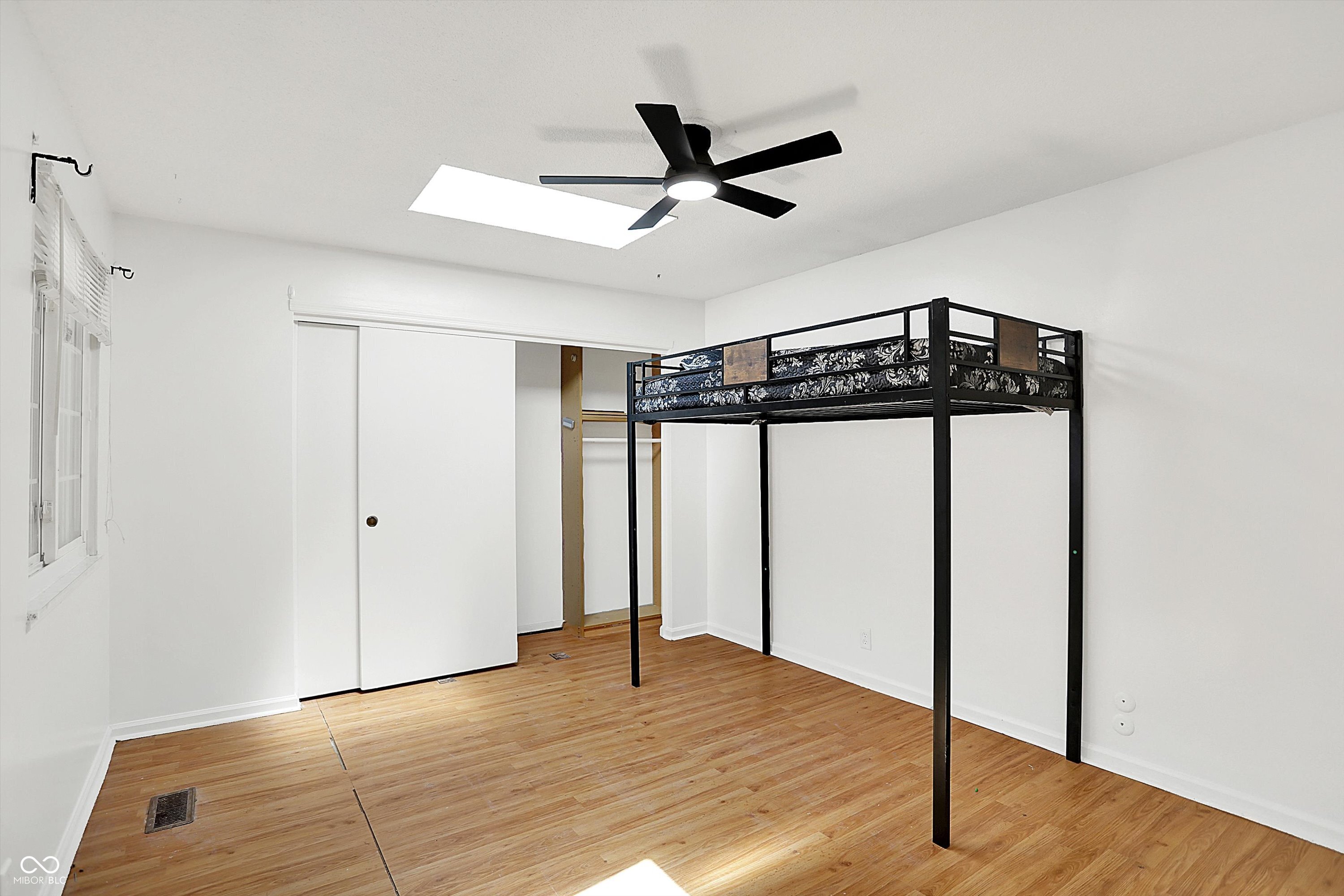 7642 Lancer Lane Lawrence, IN 46226 - Photo 27 of 36