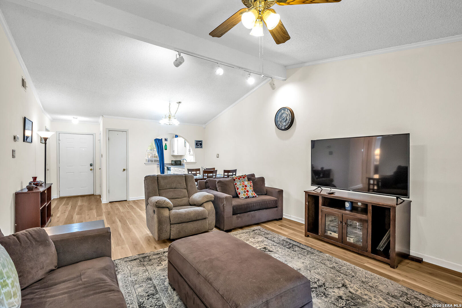 726 Meadow Gate Converse, TX 78109 - Photo 11 of 22