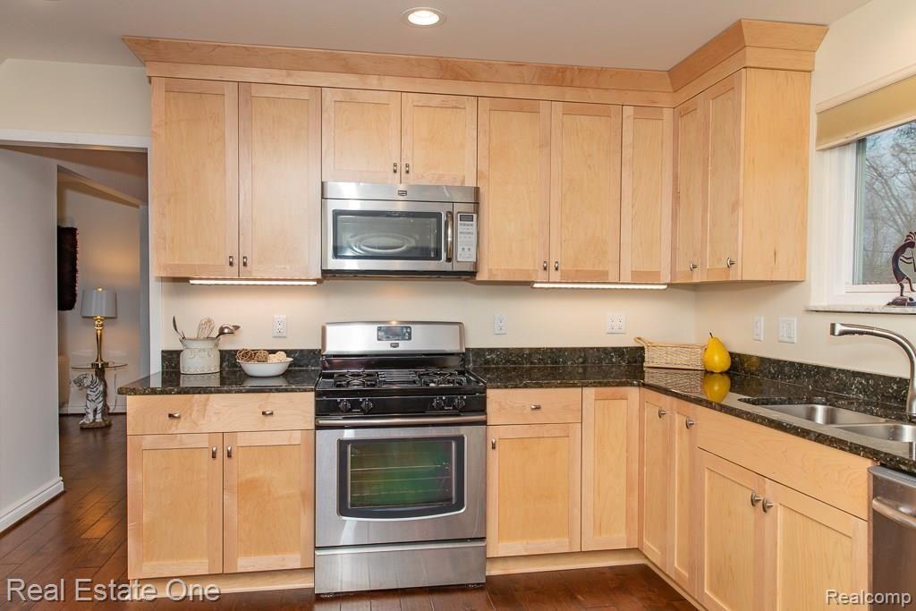 1722 Crooks Road Rochester Hills, MI 48309 - Photo 25 of 53