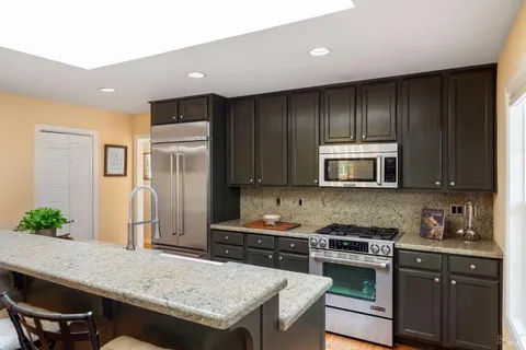 $1,698,000 | 4300 Warm Springs Road, Glen Ellen, CA 95442