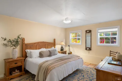 $1,698,000 | 4300 Warm Springs Road, Glen Ellen, CA 95442