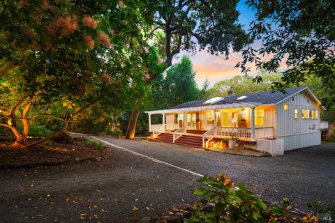 $1,698,000 | 4300 Warm Springs Road, Glen Ellen, CA 95442