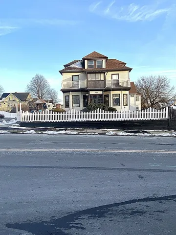 $264,900 | 521 Liberty Street, Springfield, MA 01104