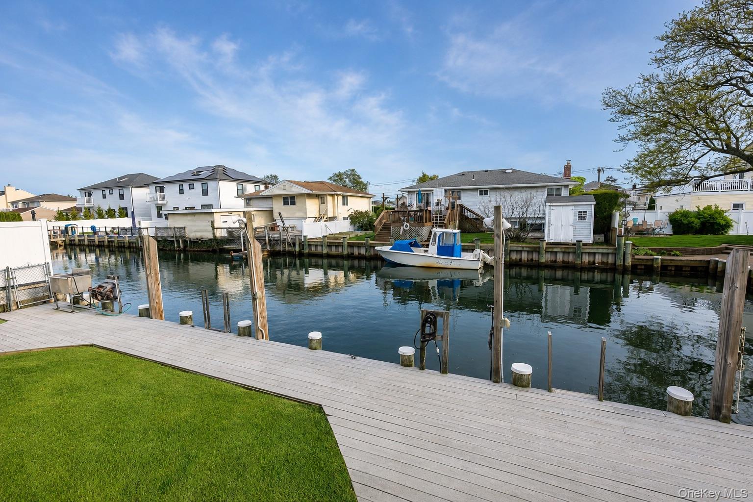 2756 Barbara Road Bellmore, NY 11710 - Photo 32 of 34