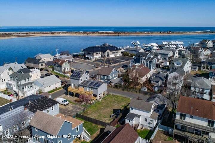 16 Cornwall Street Highlands, NJ 07732 - Photo 18 of 19 an aerial view of multiple house