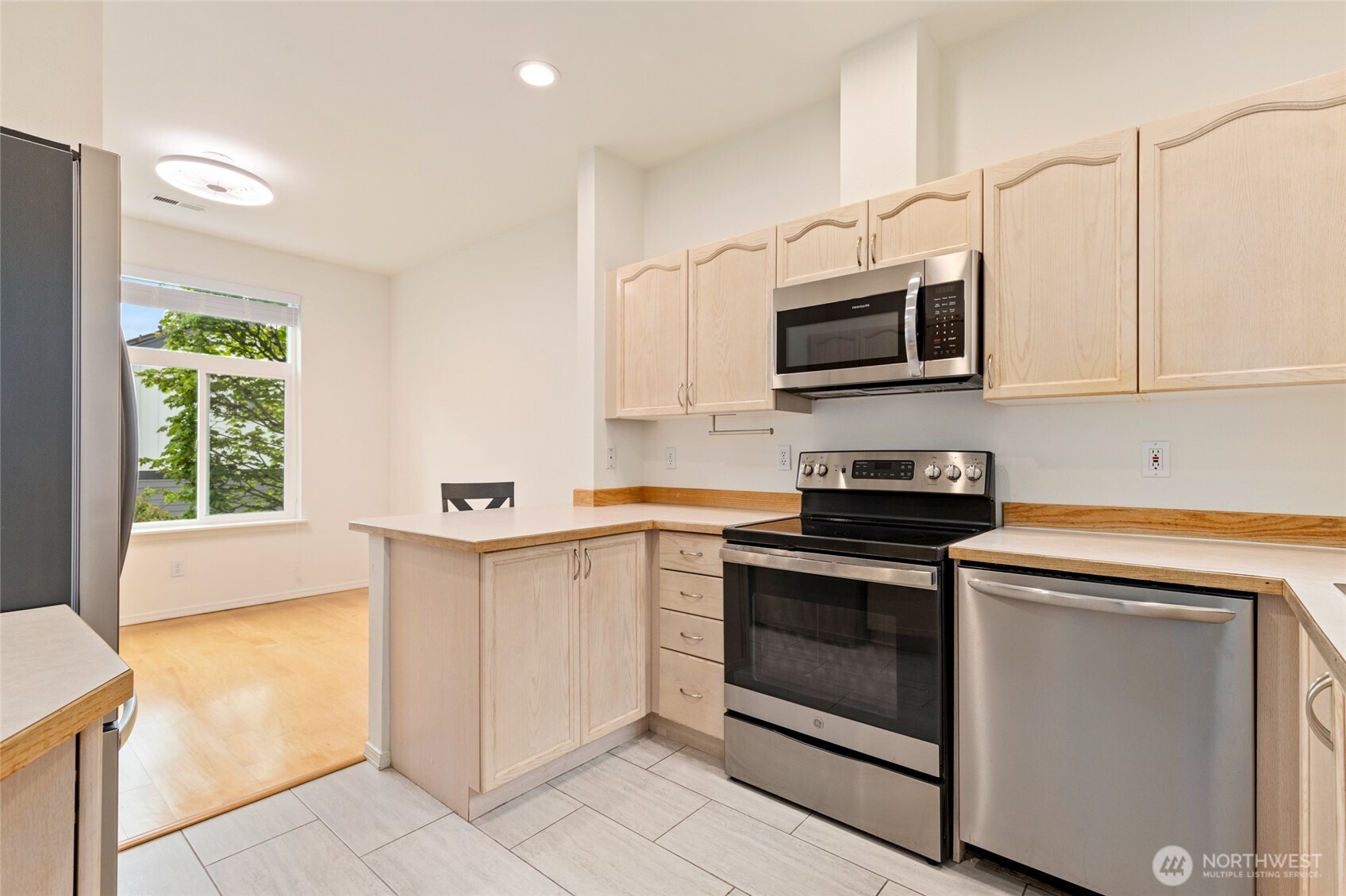 22619 4th Avenue West, Unit 3103 Bothell, WA 98021 - Photo 7 of 26