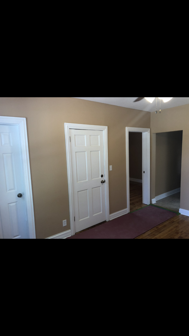 4027 West Cermak Road Chicago, IL 60623 - Photo 4 of 15