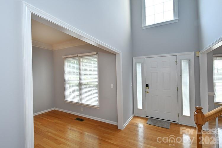 10402 Friarsgate Road Huntersville, NC 28078 - Photo 3 of 32