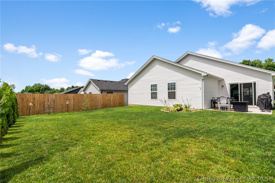 8035 Hudson Lane Georgetown, IN 47122 - Photo 26 of 32