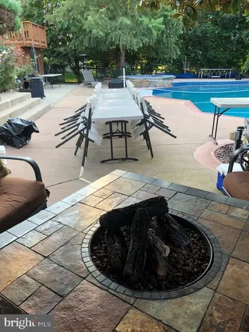 $1,339,000 | 15700 Trapshire Court, Waterford, VA 20197