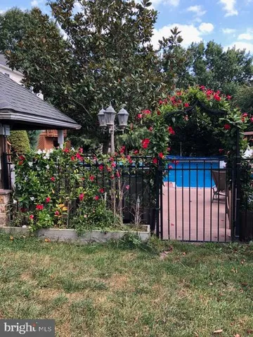 $1,339,000 | 15700 Trapshire Court, Waterford, VA 20197