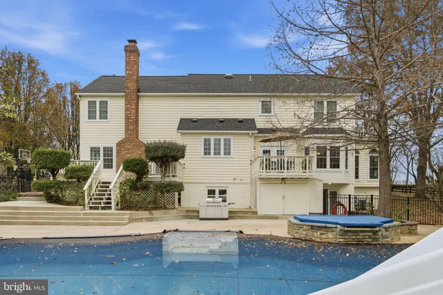 $1,339,000 | 15700 Trapshire Court, Waterford, VA 20197