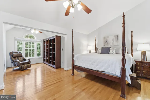 $1,339,000 | 15700 Trapshire Court, Waterford, VA 20197