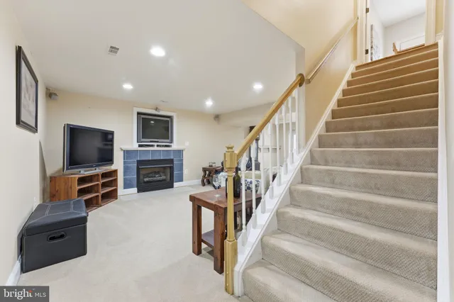 $1,339,000 | 15700 Trapshire Court, Waterford, VA 20197