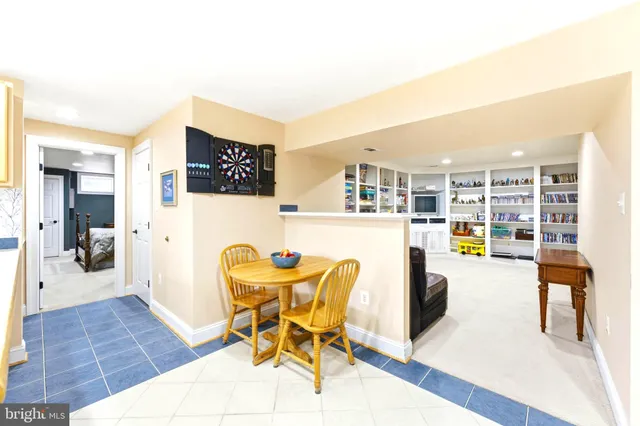 $1,339,000 | 15700 Trapshire Court, Waterford, VA 20197