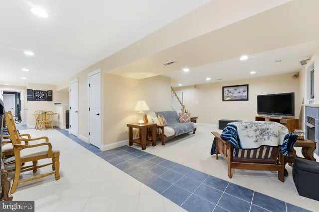 $1,339,000 | 15700 Trapshire Court, Waterford, VA 20197