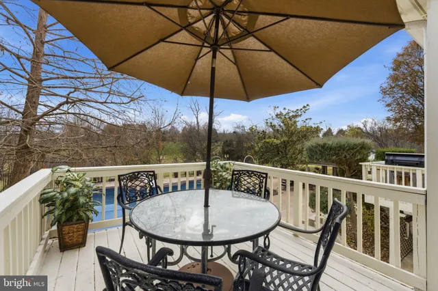 $1,339,000 | 15700 Trapshire Court, Waterford, VA 20197