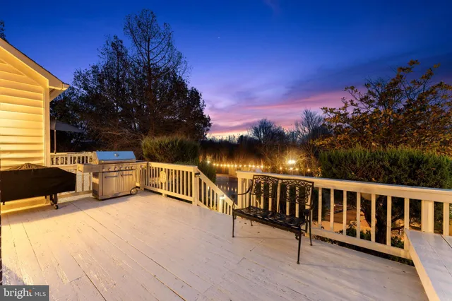 $1,339,000 | 15700 Trapshire Court, Waterford, VA 20197