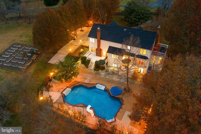 $1,339,000 | 15700 Trapshire Court, Waterford, VA 20197