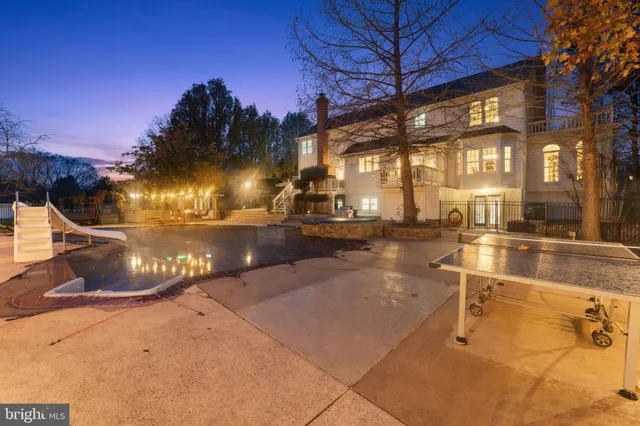 $1,339,000 | 15700 Trapshire Court, Waterford, VA 20197