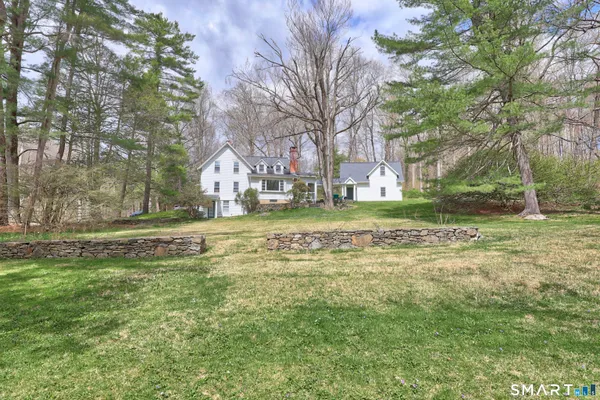 $485,000 | 420 Charcoal Avenue, Middlebury, CT 06762