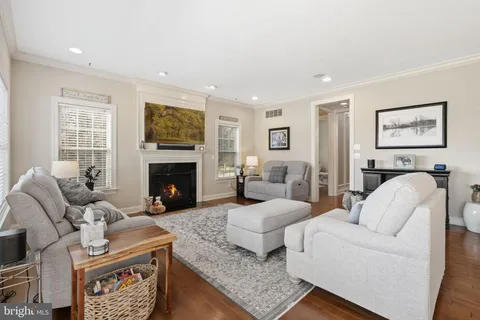 a view of a hallway with windows