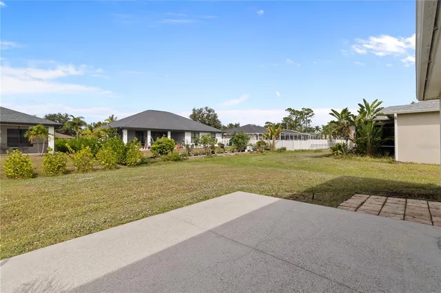 a view of outdoor space yard and patio